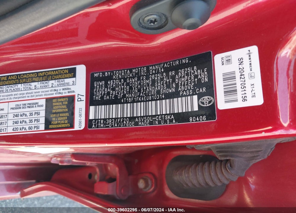 2014 TOYOTA CAMRY SE VIN: 4T1BF1FK4EU810314