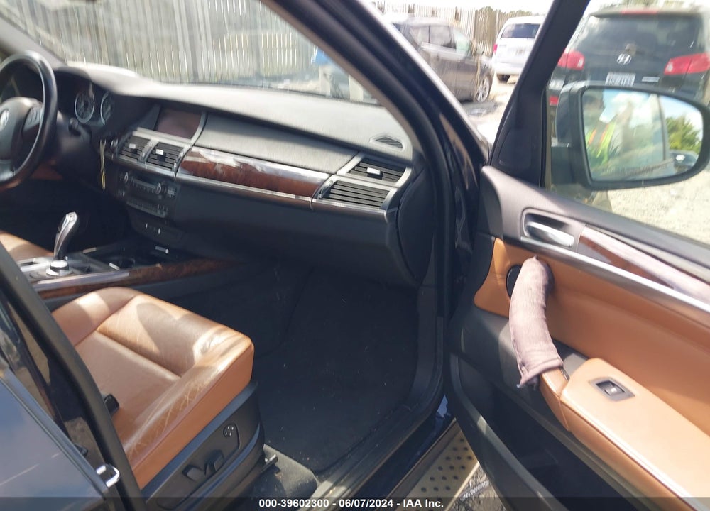 2009 BMW X5 XDRIVE30I VIN: 5UXFE43519L267233