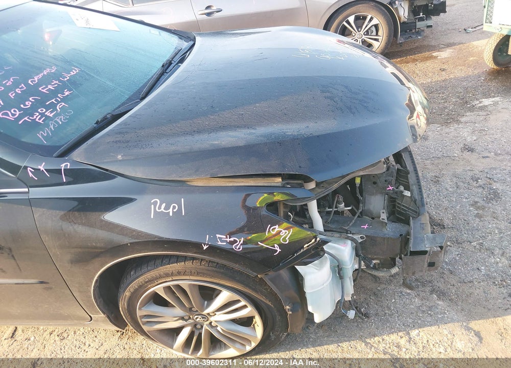 2015 TOYOTA CAMRY SE VIN: 4T1BF1FK8FU035937