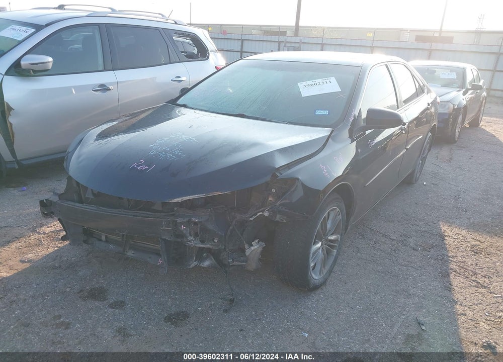 2015 TOYOTA CAMRY SE VIN: 4T1BF1FK8FU035937
