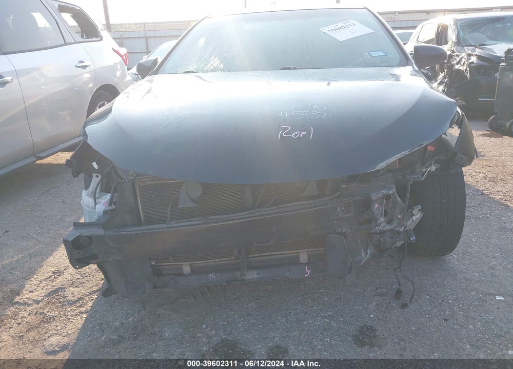 2015 TOYOTA CAMRY SE VIN: 4T1BF1FK8FU035937