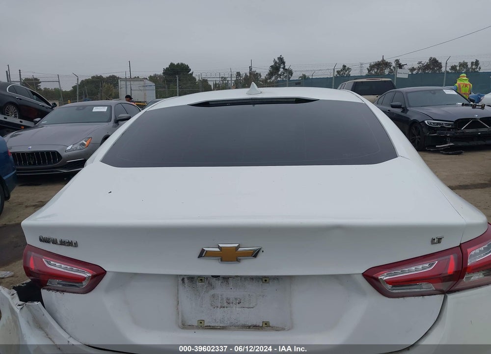 2019 CHEVROLET MALIBU LT VIN: 1G1ZD5ST8KF160281