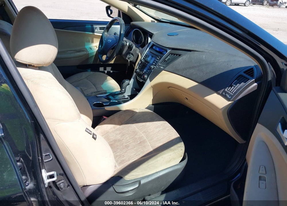 2012 HYUNDAI SONATA GLS VIN: 5NPEB4AC4CH364204