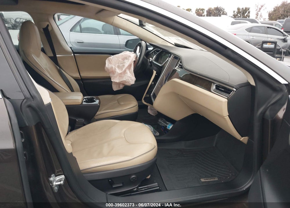 2013 TESLA MODEL S PERFORMANCE VIN: 5YJSA1CP0DFP04551