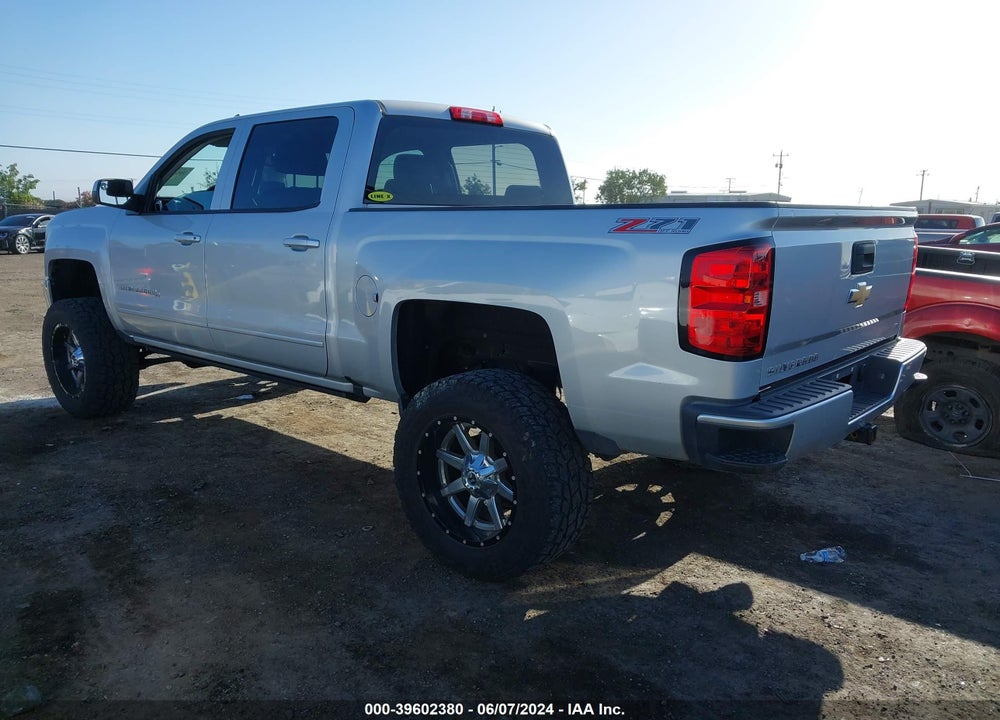 2017 CHEVROLET SILVERADO 1500 2LT VIN: 3GCUKREC6HG217787