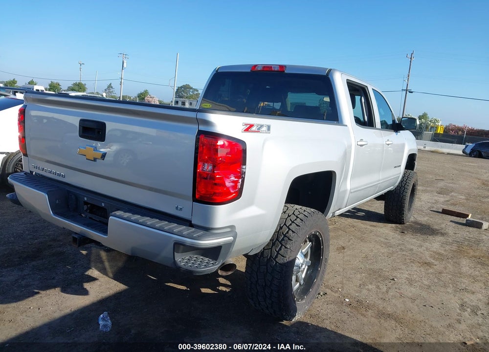 2017 CHEVROLET SILVERADO 1500 2LT VIN: 3GCUKREC6HG217787