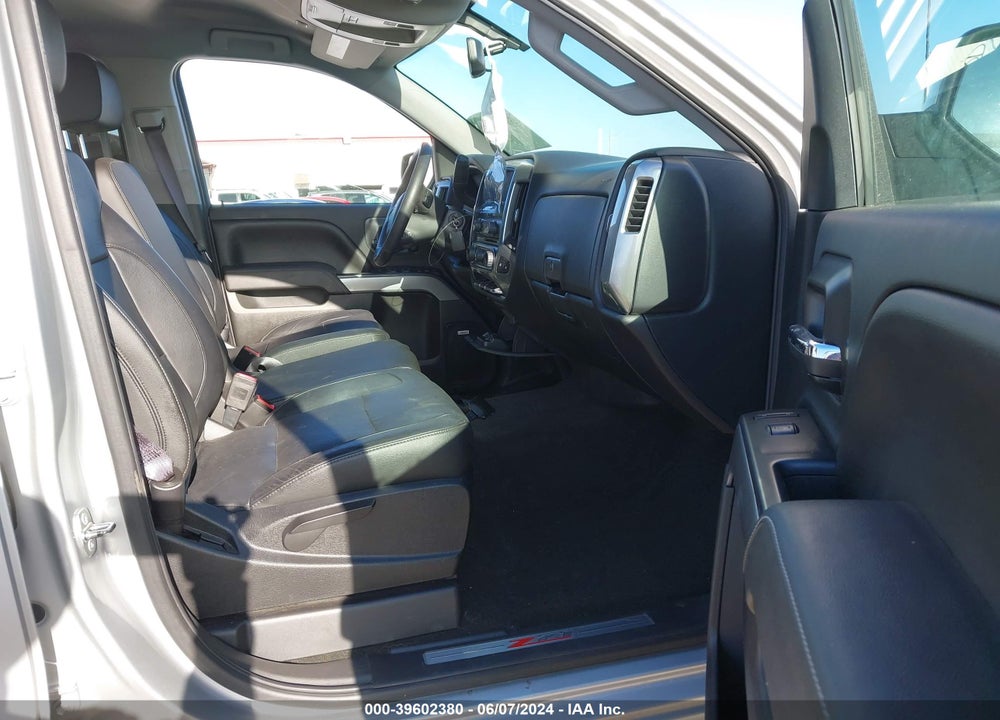 2017 CHEVROLET SILVERADO 1500 2LT VIN: 3GCUKREC6HG217787