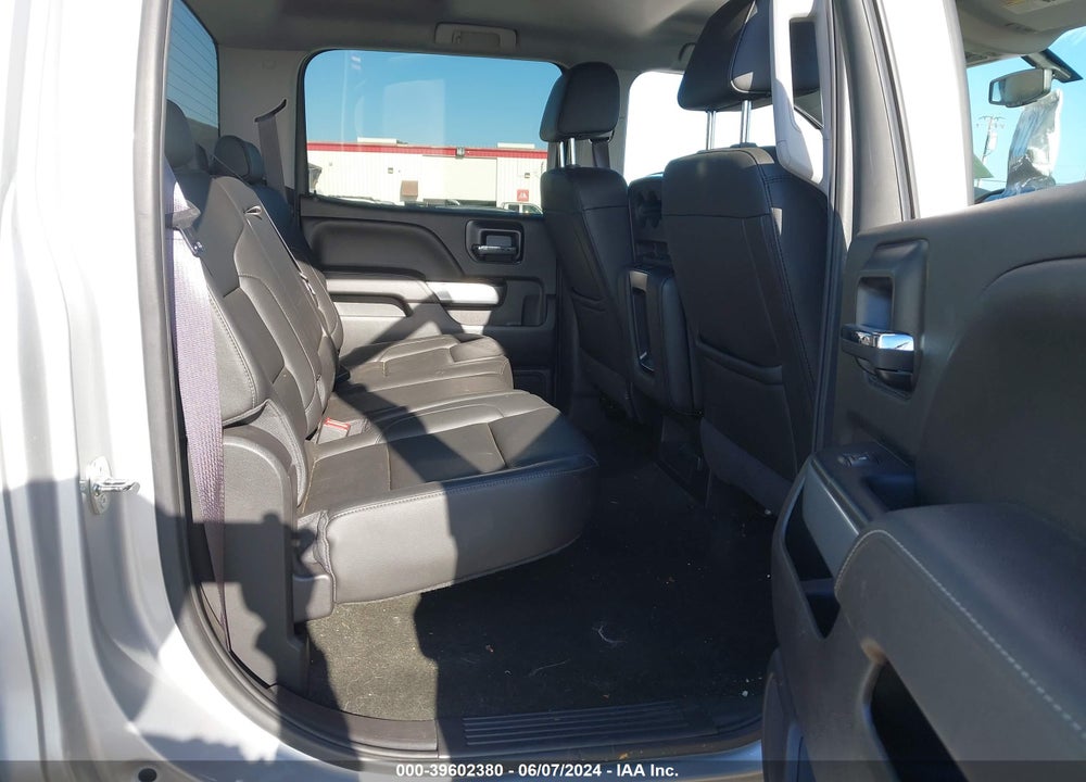 2017 CHEVROLET SILVERADO 1500 2LT VIN: 3GCUKREC6HG217787
