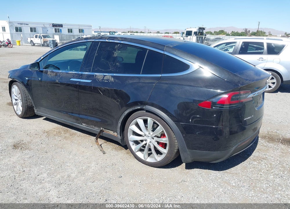 2016 TESLA MODEL X 75D/P100D/P90D VIN: 5YJXCBE49GF000619