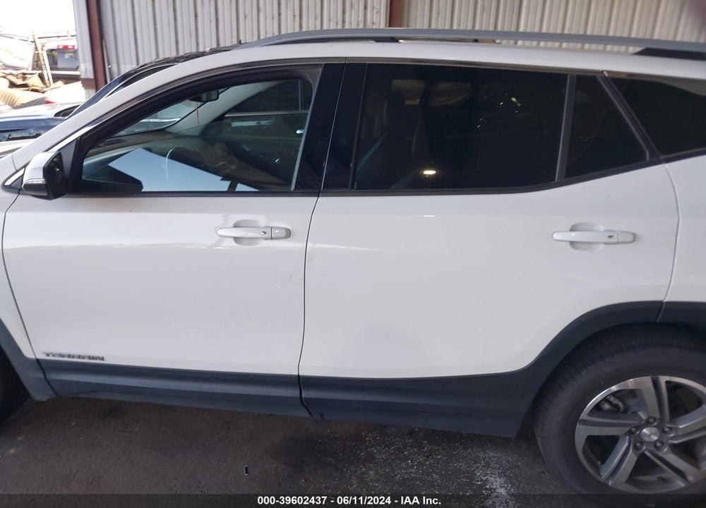 2019 GMC TERRAIN SLT VIN: 3GKALVEV5KL225859