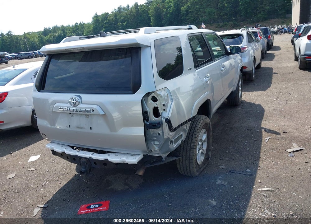 2018 TOYOTA 4RUNNER SR5 VIN: JTEBU5JR2J5588166