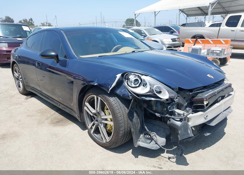 2011 PORSCHE PANAMERA 4 VIN: WP0AA2A76BL011658