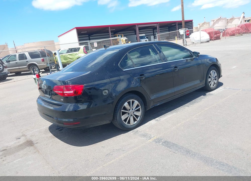 2015 VOLKSWAGEN JETTA 1.8T SE VIN: 3VWD17AJ7FM263801