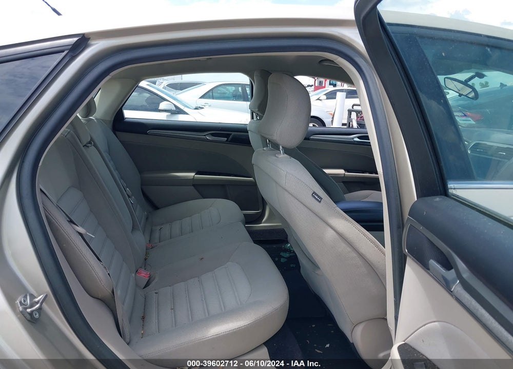 2017 FORD FUSION SE VIN: 3FA6P0HDXHR346779