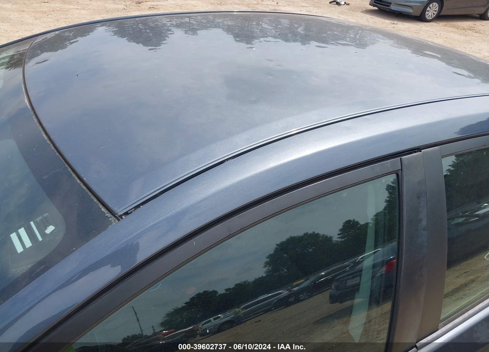 2018 TOYOTA COROLLA SE VIN: 2T1BURHE5JC044066