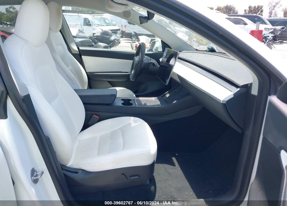 2021 TESLA MODEL Y LONG RANGE DUAL MOTOR ALL-WHEEL DRIVE VIN: 5YJYGDEE1MF306156