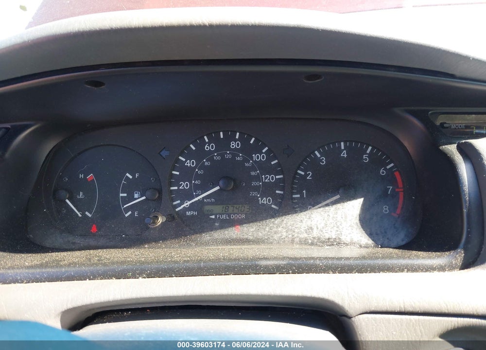2001 TOYOTA CAMRY LE V6 VIN: JT2BF22K310302376