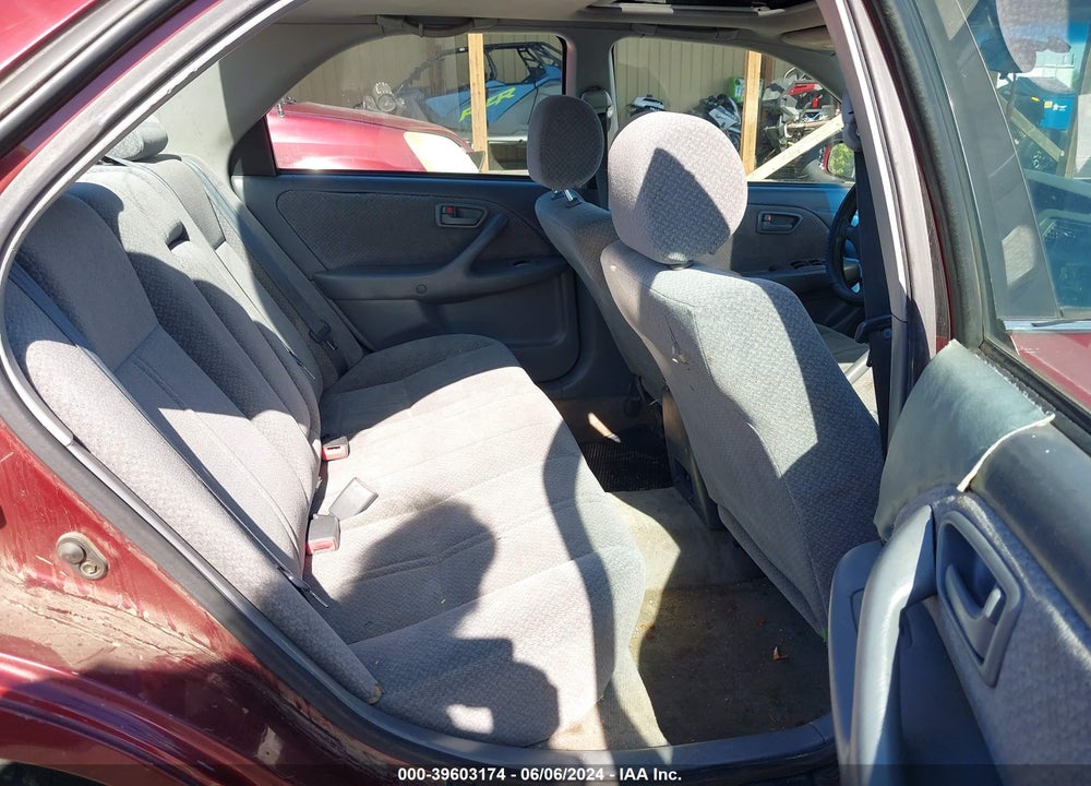 2001 TOYOTA CAMRY LE V6 VIN: JT2BF22K310302376