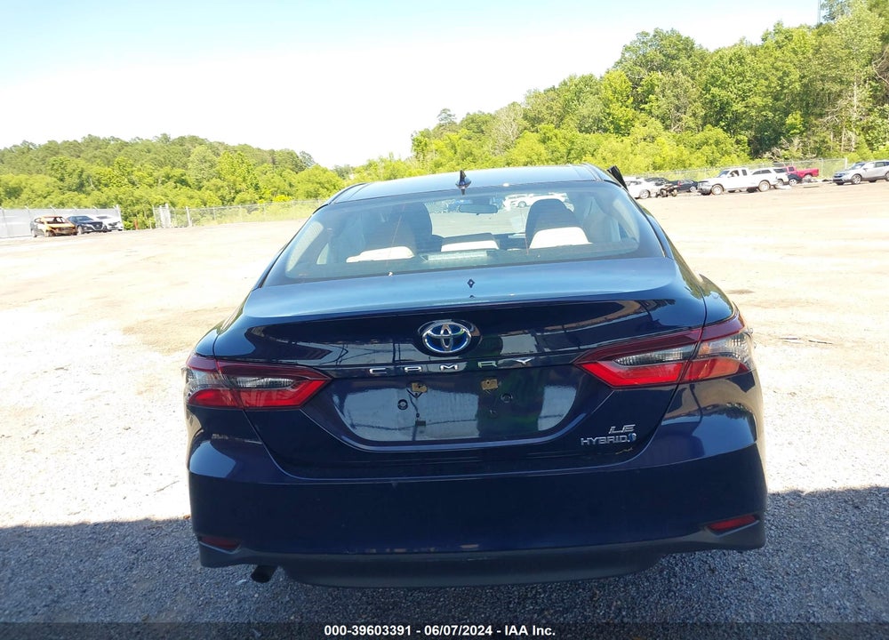 2022 TOYOTA CAMRY LE HYBRID VIN: 4T1C31AK2NU590773