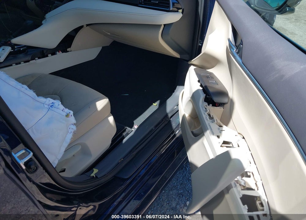 2022 TOYOTA CAMRY LE HYBRID VIN: 4T1C31AK2NU590773