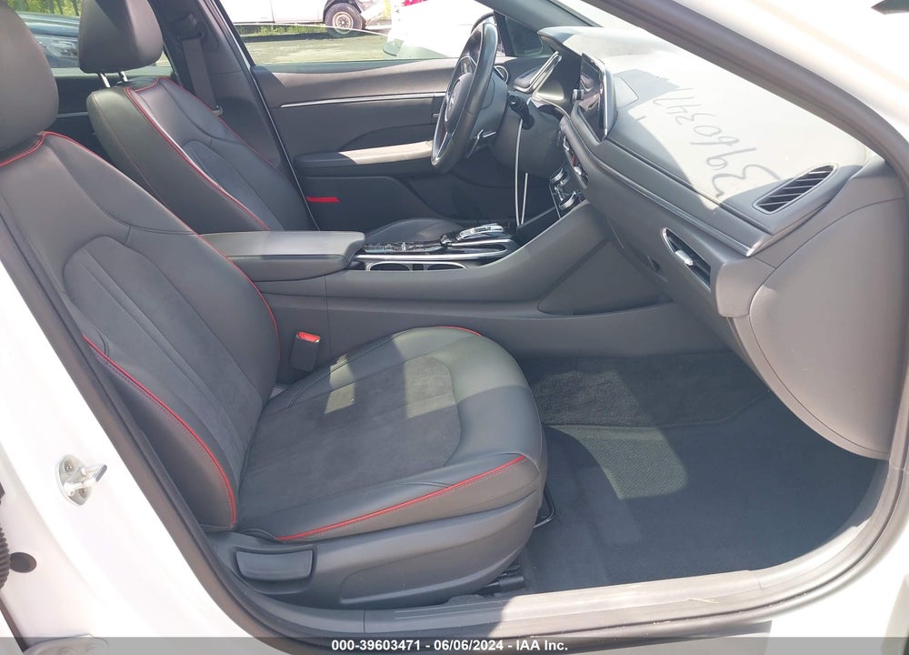 2020 HYUNDAI SONATA VIN: 5NPEJ4J26LH022036