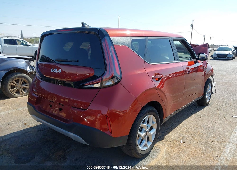 2024 KIA SOUL VIN: KNDJ23AU2R7897232