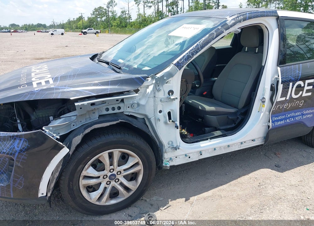 2022 FORD ESCAPE S VIN: 1FMCU0F67NUB00881