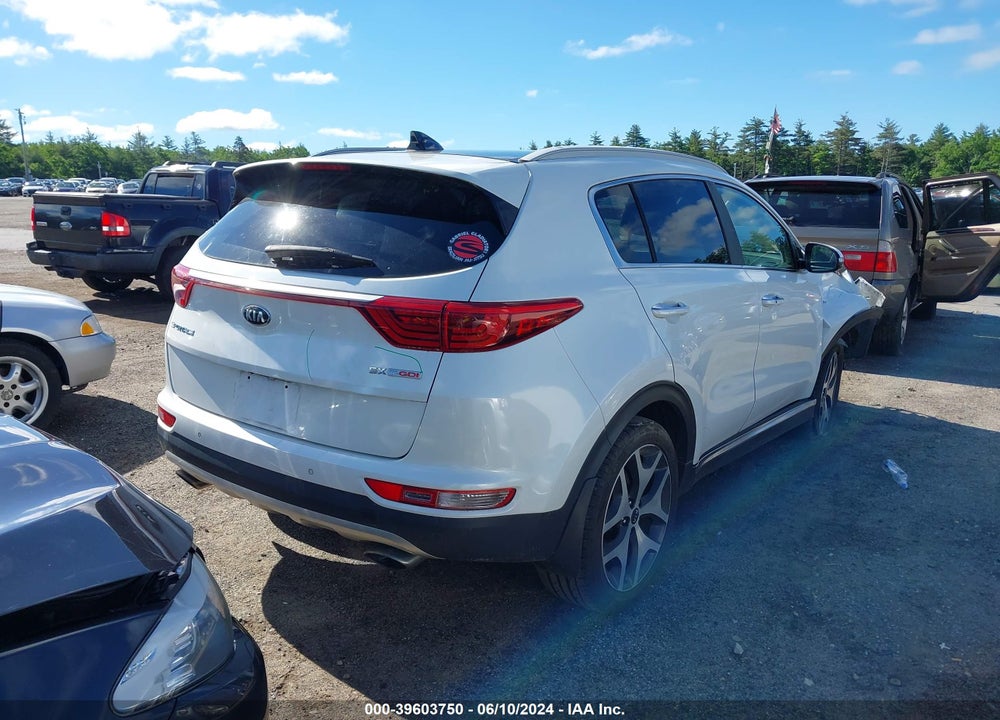 2017 KIA SPORTAGE SX TURBO VIN: KNDPRCA61H7174655