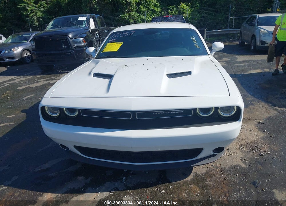 2019 DODGE CHALLENGER SXT VIN: 2C3CDZAG6KH524774