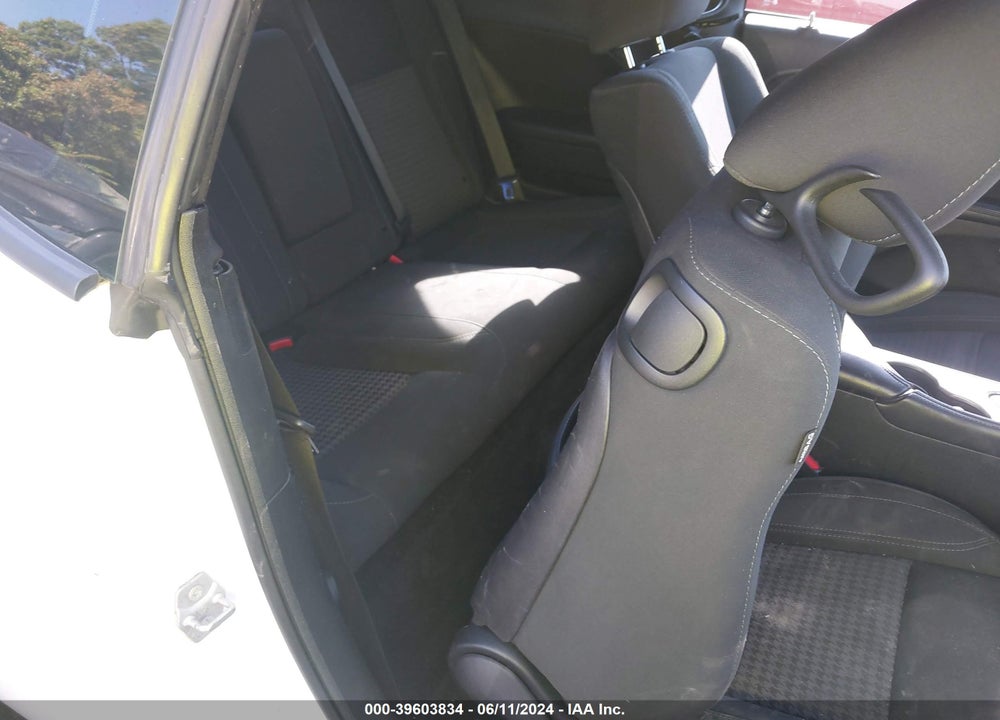 2019 DODGE CHALLENGER SXT VIN: 2C3CDZAG6KH524774