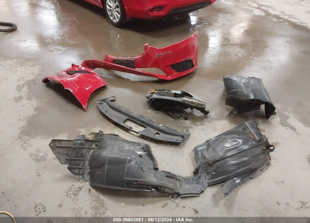2018 NISSAN SENTRA SV VIN: 3N1AB7AP1JY223094
