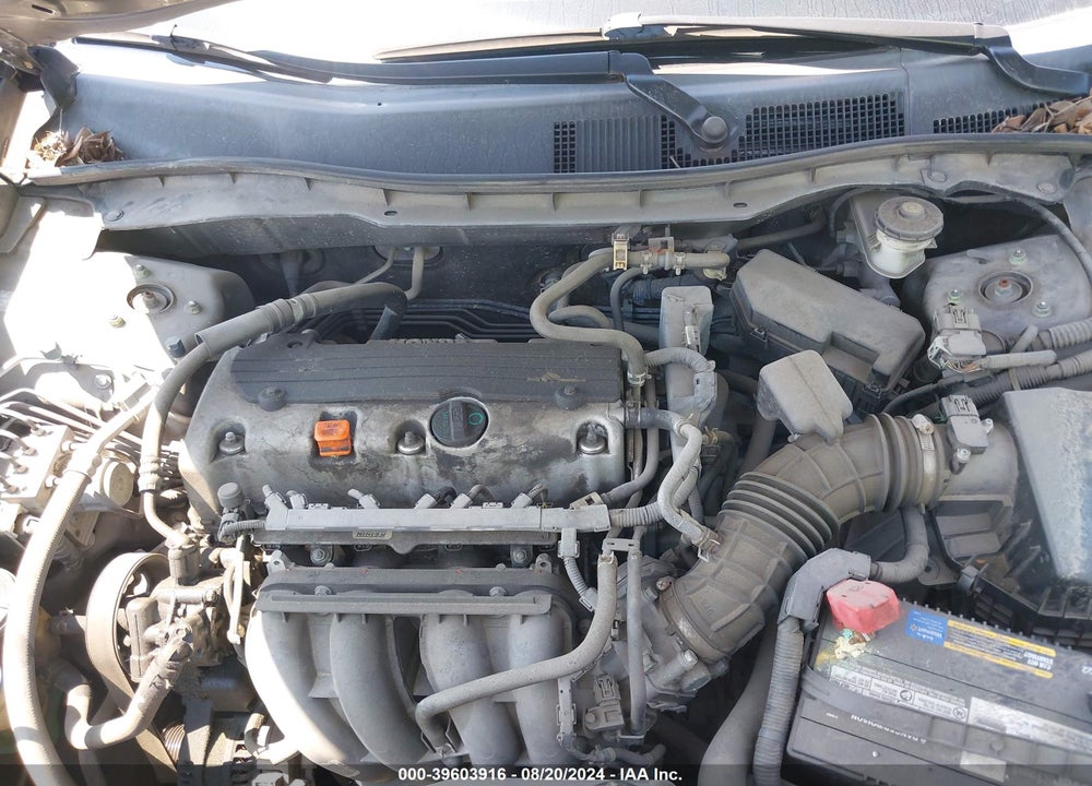 2010 HONDA ACCORD 2.4 LX-P VIN: 1HGCP2F4XAA043692