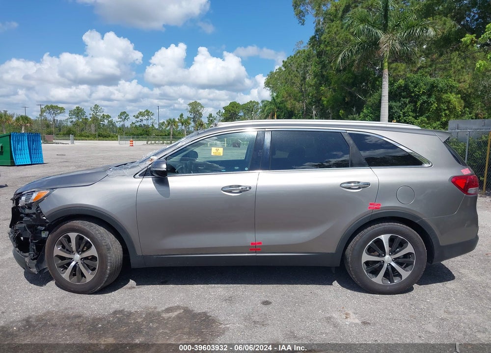 2018 KIA SORENTO 3.3L EX VIN: 5XYPH4A56JG385374