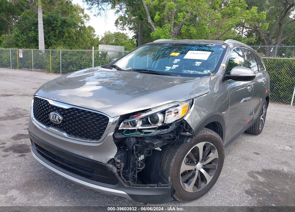 2018 KIA SORENTO 3.3L EX VIN: 5XYPH4A56JG385374