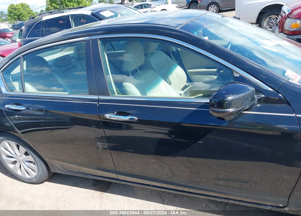 2015 HONDA ACCORD EX-L VIN: 1HGCR2F82FA076299
