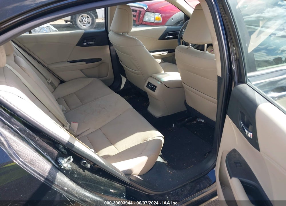 2015 HONDA ACCORD EX-L VIN: 1HGCR2F82FA076299