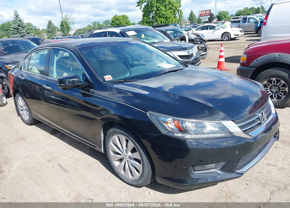 2015 HONDA ACCORD EX-L VIN: 1HGCR2F82FA076299