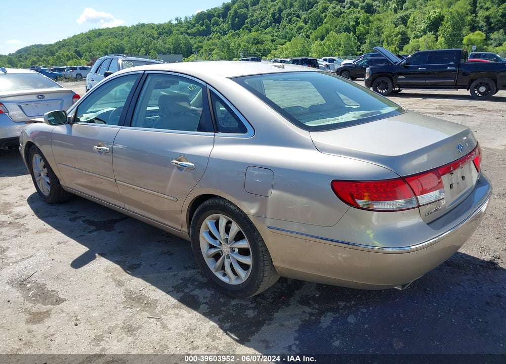 2007 HYUNDAI AZERA VIN: KMHFC46FX7A210769
