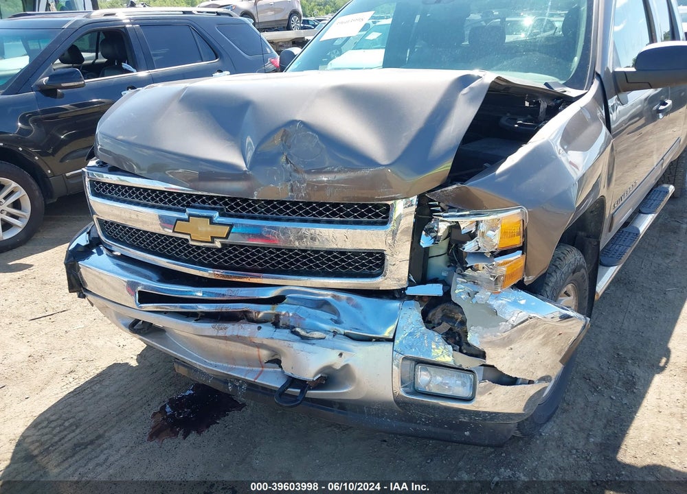 2012 CHEVROLET SILVERADO 1500 LT VIN: 1GCRKSE70CZ283213