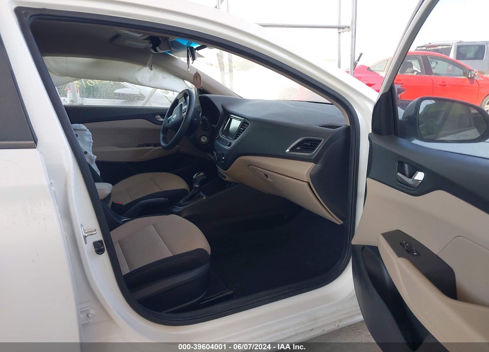 2018 HYUNDAI ACCENT SEL VIN: 3KPC24A3XJE012401