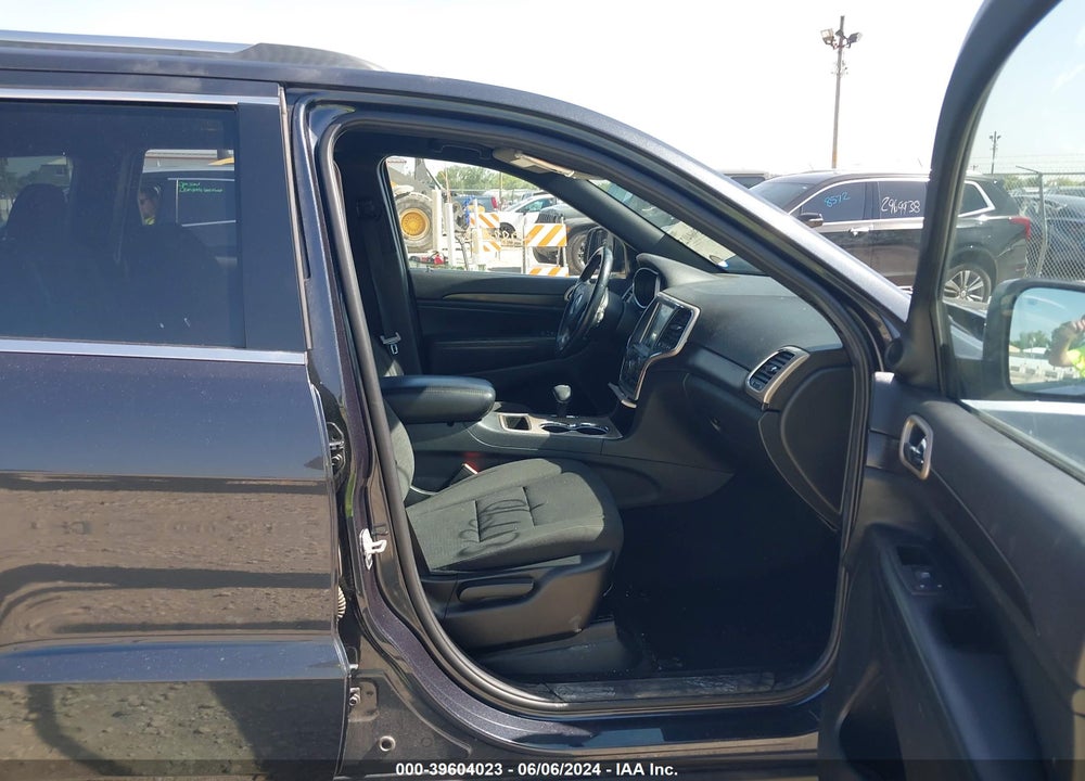 2014 JEEP GRAND CHEROKEE LAREDO VIN: 1C4RJFAG8EC398230
