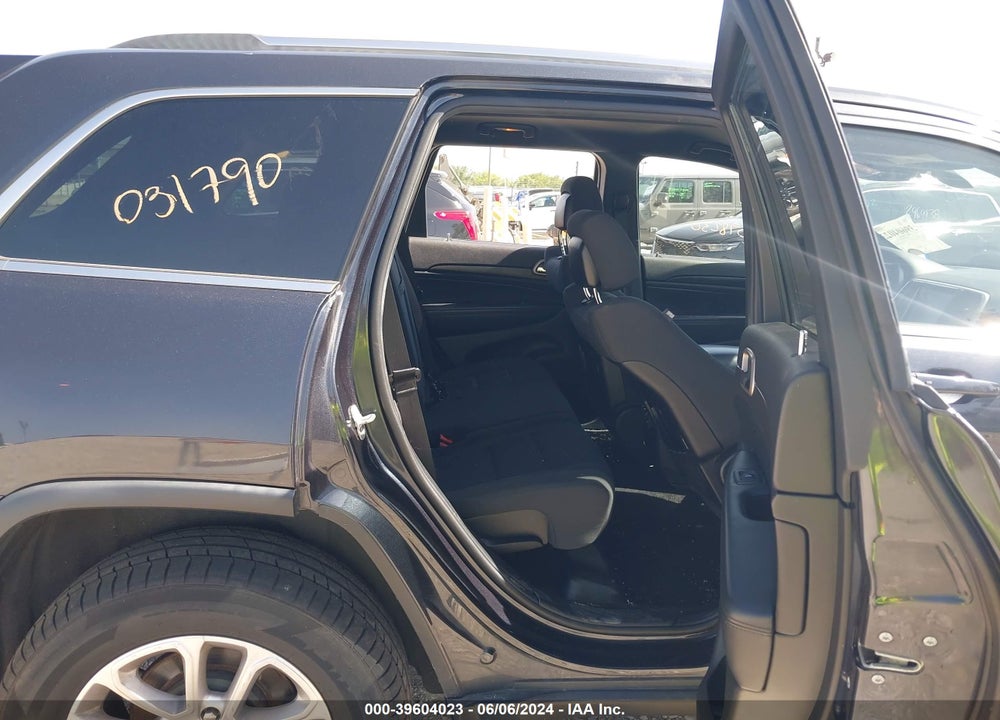 2014 JEEP GRAND CHEROKEE LAREDO VIN: 1C4RJFAG8EC398230