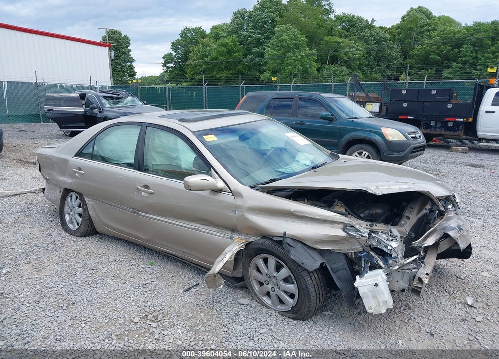 2003 TOYOTA CAMRY XLE VIN: JTDBE30KX30160839