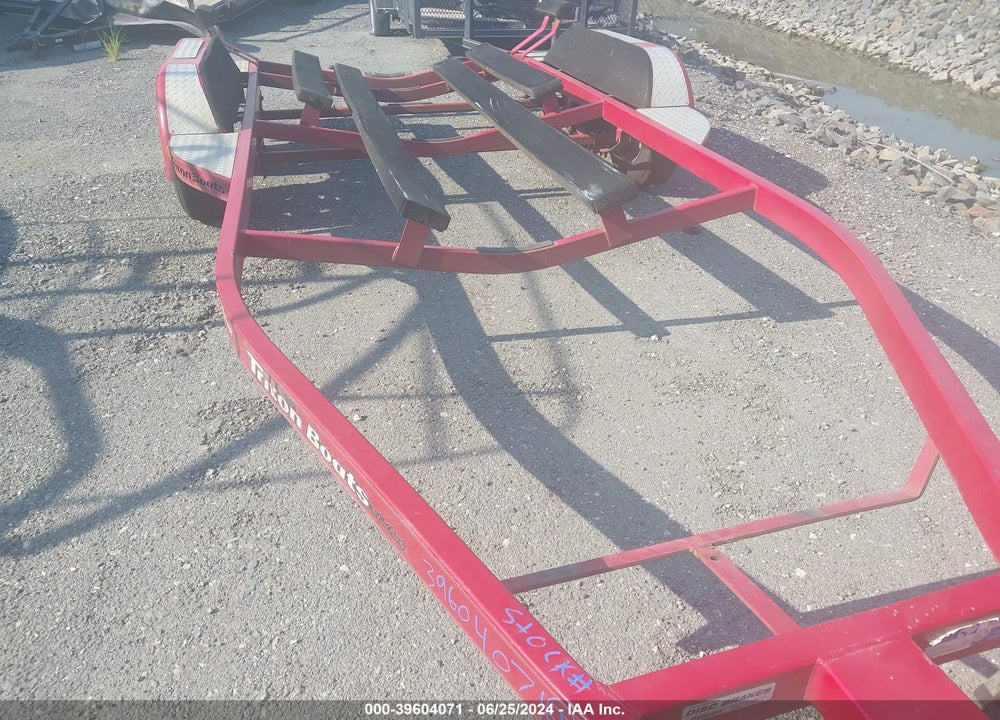 2002 EXXISS ALUMINUM TRAILERS BOAT TRAILER ONLY VIN: 1DHNA0PF721019866