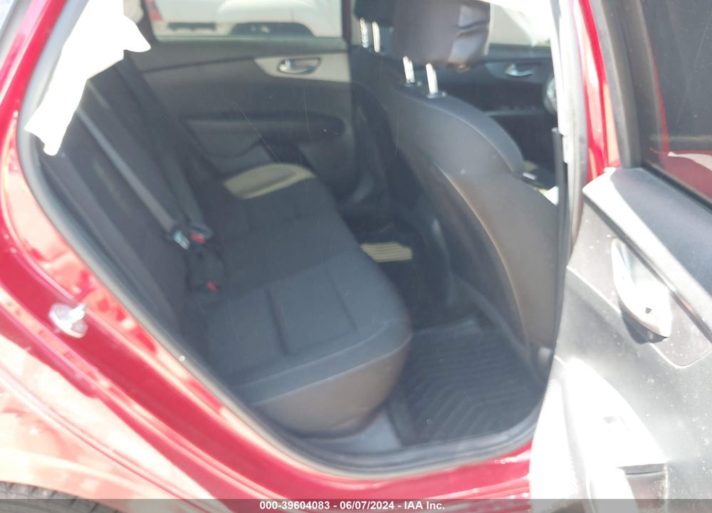 2021 KIA FORTE LXS VIN: 3KPF24AD0ME343823