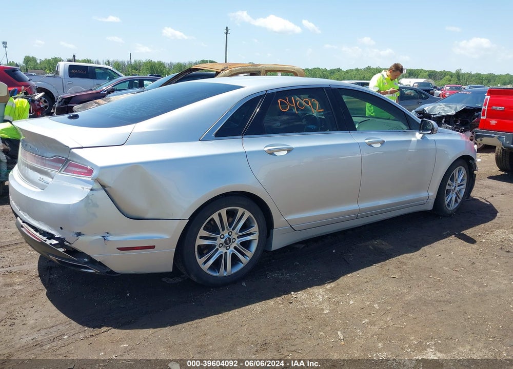 2013 LINCOLN MKZ VIN: 3LN6L2G9XDR815356