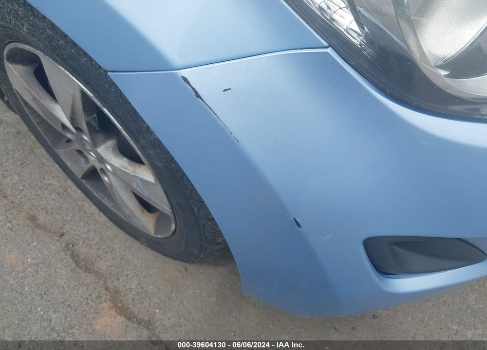 2011 HYUNDAI ELANTRA VIN: KMHDH4AE2BU120059