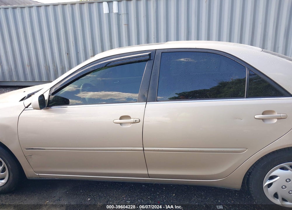 2005 TOYOTA CAMRY LE VIN: 4T1BE30KX5U983360