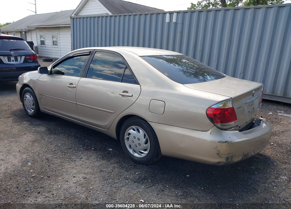 2005 TOYOTA CAMRY LE VIN: 4T1BE30KX5U983360