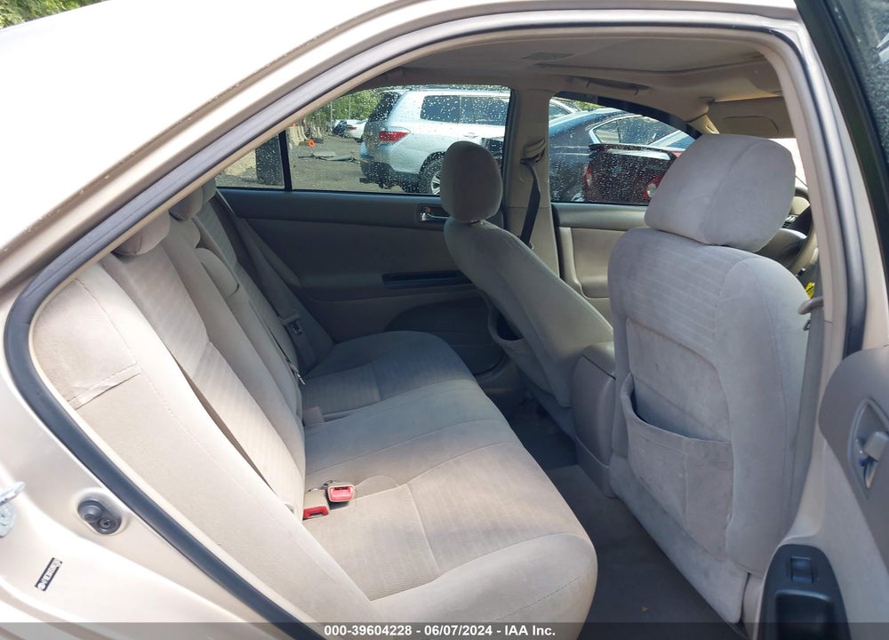 2005 TOYOTA CAMRY LE VIN: 4T1BE30KX5U983360